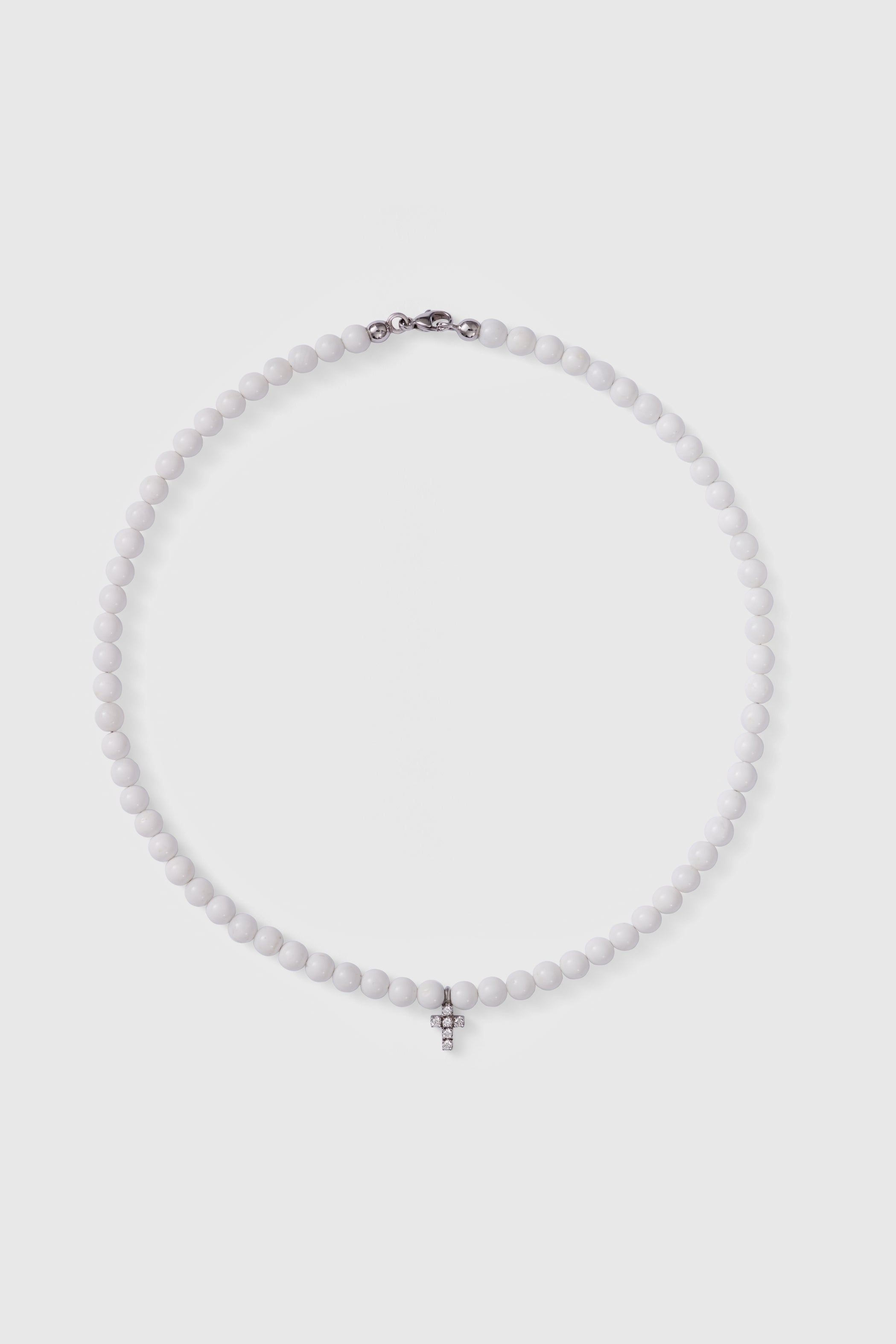 tridacna choker with big white gold diamond cross